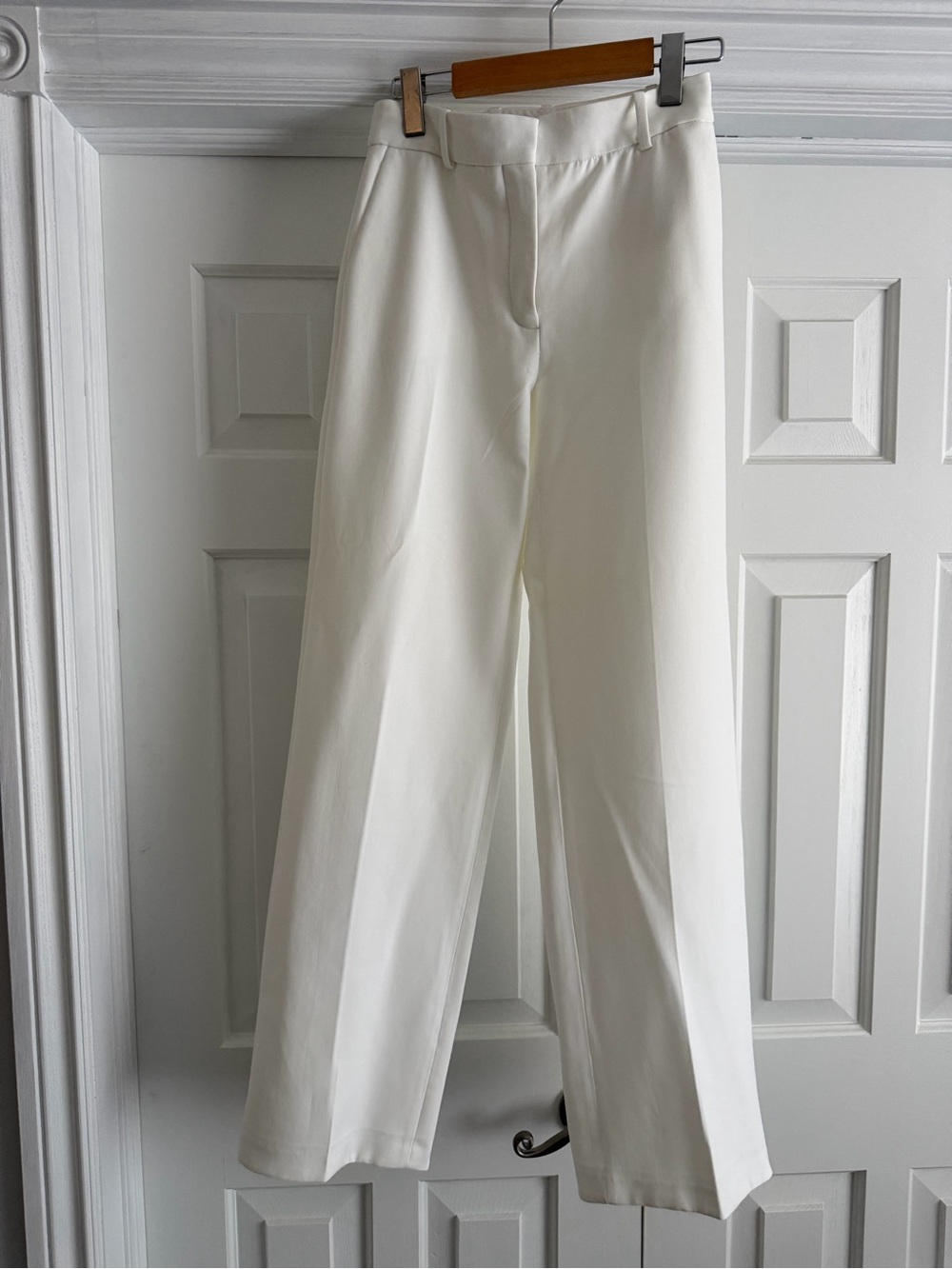 Babaton Agency pant, white
